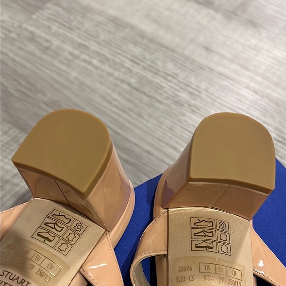 Stuart Weitzman Women's Nude Heeled Sandals - Picture 8 of 11
